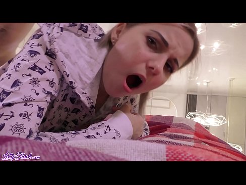 ❤️ Sexy mama prehĺtanie a sex v pregistyle - sperma zblízka ❌ Porno na nás ❤
